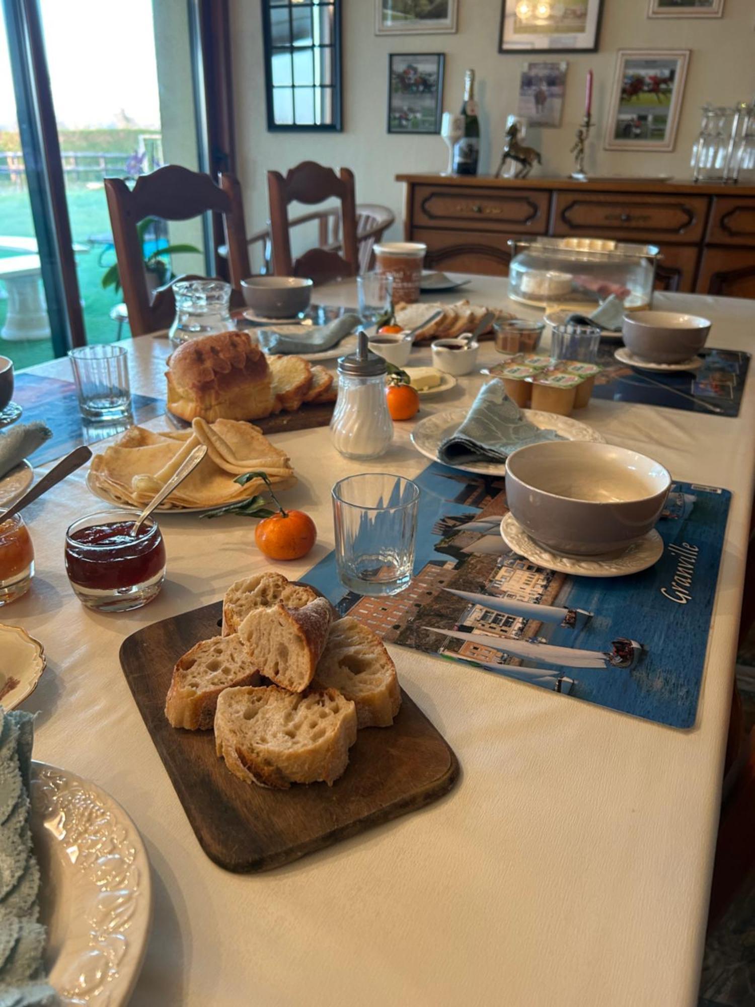 La Bretonniere Bed & Breakfast Dragey ภายนอก รูปภาพ